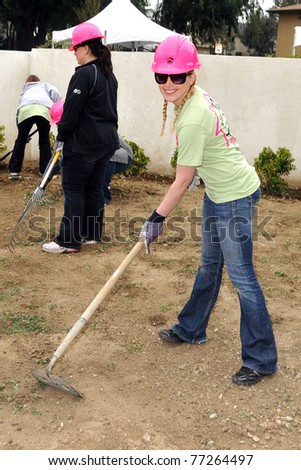 LOS ANGELES - MAY 14: Adrienne Frantz at the Habitat for Humanity Women's Empowerment Build at Carl Street on May 14, 2011 in Pacoima, CA
