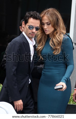 LOS ANGELES - MAY 23:  Marc Anthony, Jennifer Lopez at the Simon Fuller Hollywood Walk Of Fame Star Ceremony at W Hotel - Hollywood on May 23, 2011 in Los Angeles, CA