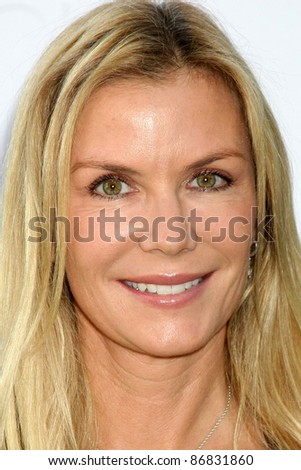  photo LOS ANGELES OCT 16 Katherine Kelly Lang arriving at the 2011