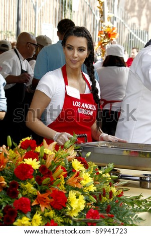 LOS ANGELES - NOV 23:  Kim Kardashian at the LA Mission Thanksgiving Meal Service at LA Mission on November 23, 2011 in Los Angeles, CA