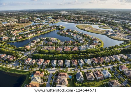 aerial view of nice south florida suburban housing community
