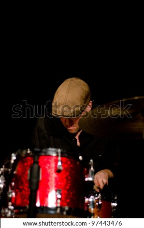 VANCOUVER, CANADA - FEBRUARY 9: jazz band Tambura Rasa. Trevor Grant (drums) on the stage of The Jazz Cellar on February 9, 2011 in Vancouver, Canada.