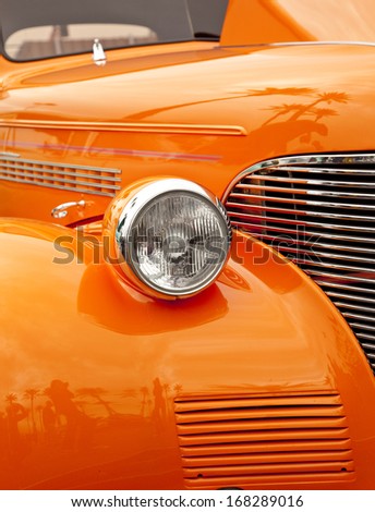 Fender and headlamp on an Antique Car Making a Strong Graphical Design.