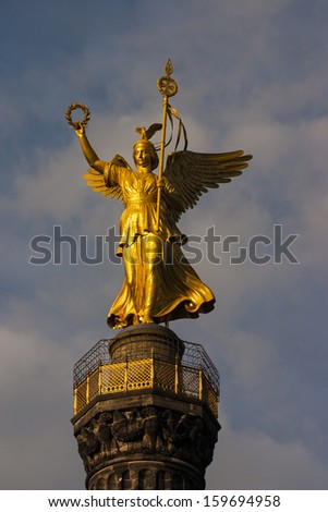 Victory Column in sunset, Berlin, Germany