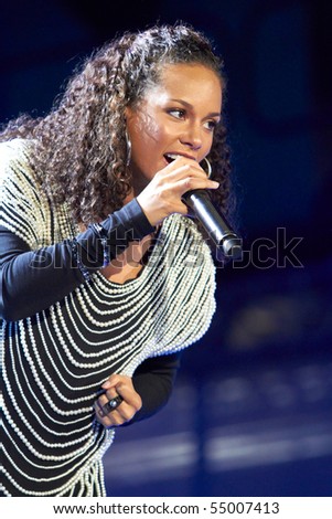 SOWETO - JUNE 10: Singer Alicia Keys, performs at Orlando Stadium for the FIFA World Cup Kick Off Celebration Concert on June 10, 2010 in Soweto.