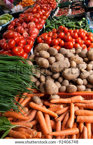 Fresh organic  Fruits and vegetables in a farmers market