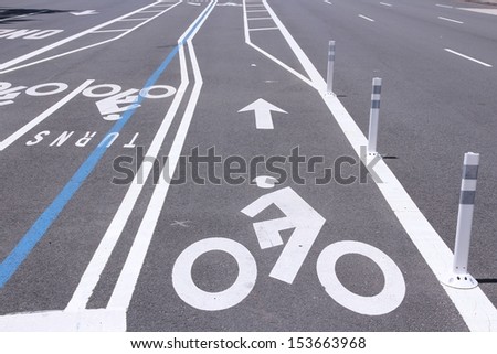 Cycling path in the city in Washington, DC, USA. Bike lane.
