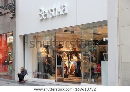 MADRID - OCTOBER 24: People shop at Bershka store on October 24, 2012 in Madrid. Bershka has 910 stores in 64 countries.