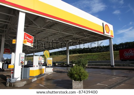 DEUBACHSHOF, GERMANY - SEPTEMBER 4: Shell gas station on September 4, 2010 in Deubachshof, Germany. According to Forbes, Royal Dutch Shell oil company is the 5th largest corporation worldwide.