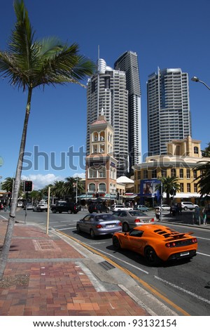 GOLD COAST, AUSTRALIA - MARCH 25: City life on March 25, 2008 in Gold Coast, Australia. GC now Australia's fastest growing large city, with annual population growth rate of 3.4% (1.2% for Australia).