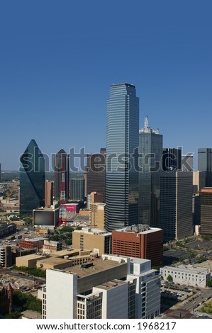 Dallas+skyline+outline