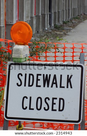Closed sidewalk sign