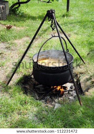 stock-photo-hungarian-goulash-tripod-cam