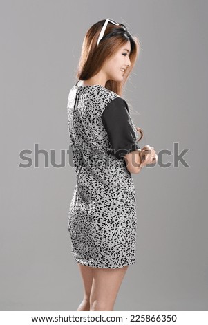 Asian Fashion Woman posing in Round Neck Half Sleeve Graphic Print Sack Dress