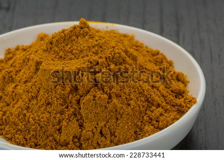 Curry powder in the bowl