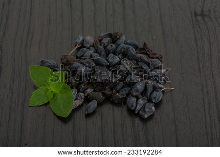 Blue dry Berberis with mint