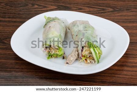 Vietnamese spring roll with pork, shrimp and vegetables