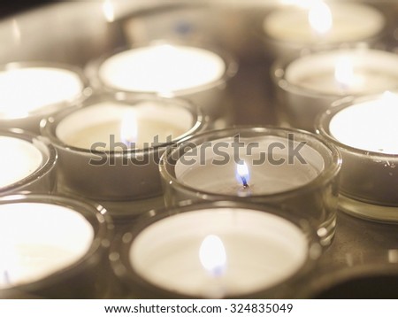 candles meditation with tea lights