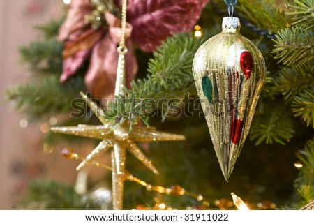  Fashioned Christmas Decorations on Old Fashioned Christmas Decorations In The Christmas Tree  Stock Photo