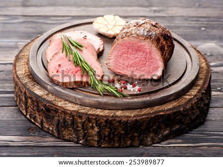 Roast beef with rosemary and garlic