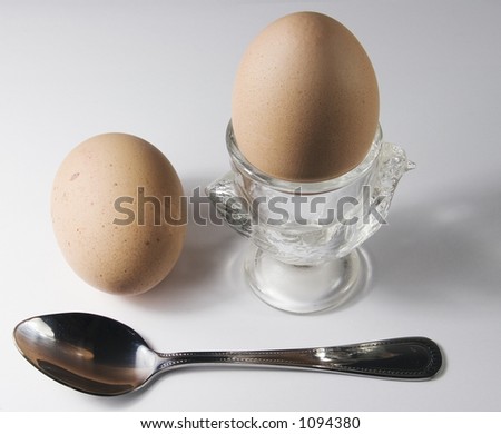 egg in cup plus another egg and spoon