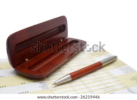 Pen in the case over the report page