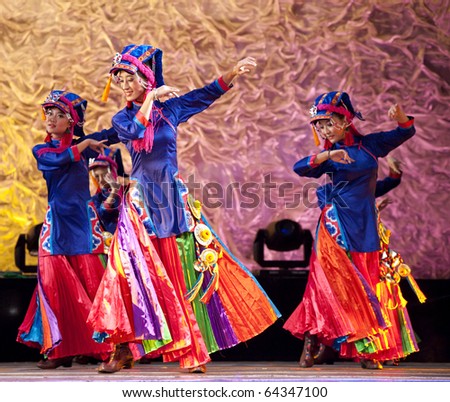CHENGDU - SEP 28: chinese Tibetan ethnic dance performed by song and dance troupe of Aba Tibetan and Qiang autonomous prefecture at experimental theater.Sep 28, 2010 in Chengdu, China.
