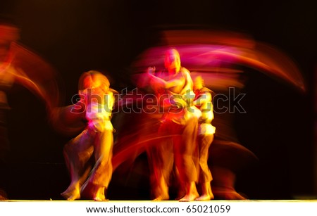 CHENGDU - DEC 10: chinese folk  dance \