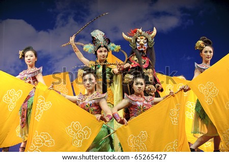 CHENGDU, CHINA - JULY 23: Chinese famous opera 