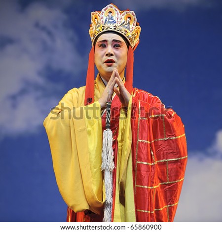 CHENGDU - Jul 23: Chinese opera \