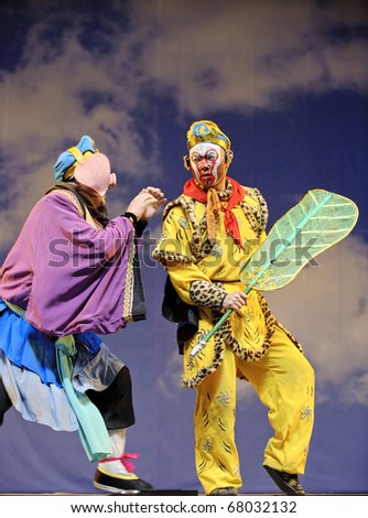 CHENGDU - JUL 23: The famous chinese opera 