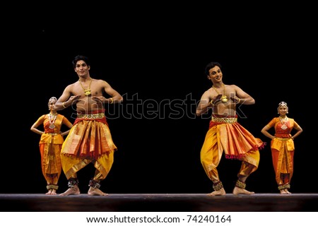 CHENGDU - OCT 24: Indian dancers perform folk dance onstage at JINCHENG theater during the festival of India in china on Oct 24,2010 in Chengdu, China.