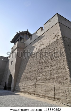 Jiayuguan, is the Ming dynasty Great Wall\'s west end beginning, is the Ming dynasty Great Wall built along the most spectacular scale, save the most intact degree a ancient military castle