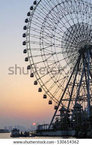 sky wheel and dusk