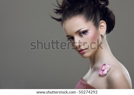 Beauty   sexy woman with pink  Japanese sakura  make-up.Fashion Model.