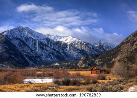 Wooden House In Mountain Valley - Twin Lakes, Colorado, USA