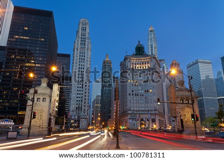 Michigan Avenue in Chicago. Image of busy traffic at Chicago night street.