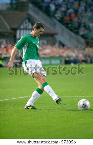 Ireland and Man Utd captain Roy Keane. Ireland V France,World Cup Qualifier, 7 September 2005, Lansdowne Road Dublin. France won 1-0.