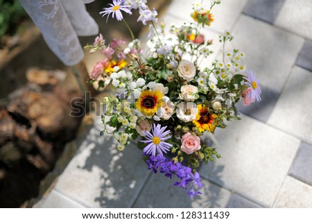 field flower bouquet on floor