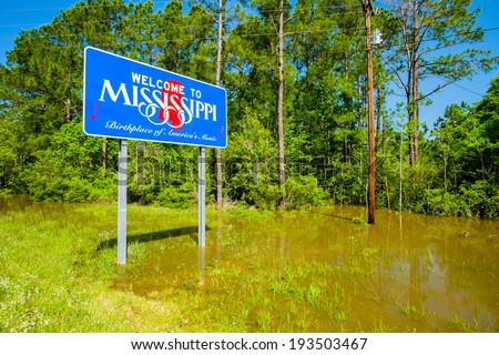 Mississippi state sign along the roadside