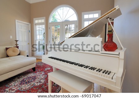 piano sofa