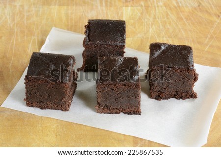 Gluten free, grain free chocolate brownies for a healthy snack