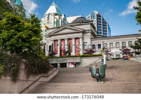VANCOUVER, CANADA - MAY 17, 2007: Stairs in front of the Vancouver Art Gallery. Vancouver Art Gallery is 5th largest art gallery in Canada and largest in Western Canada.