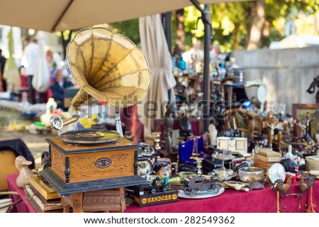 SPLIT, CROATIA - MAY 28, 2015: Old gramophone on the street antique shop stand on Split flea market. Split is largest city in Dalmatia in south Croatia.