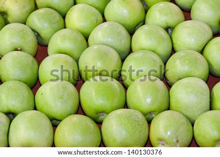 Granny Smith green apples at market