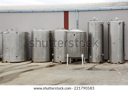 Stainless steel storage tank silos for industry