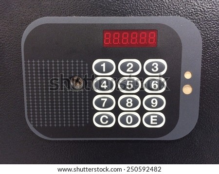 Safe deposit box with electronic lock