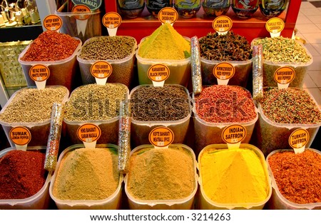 Five types of pepper and other spices