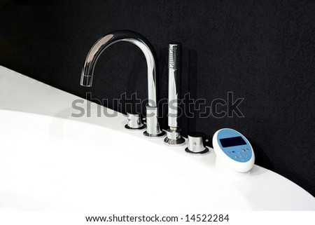 Bathtub silver faucet and hydro control command