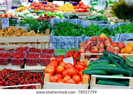 Fresh fruits and vegetables at farmers market